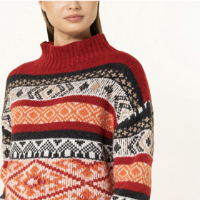 Severské vzory v barvách, které povzbudí vaši náladu. Svetr ze směsi vlny a polyamidu se stojáčkem, breuninger.com, 7000 Kč