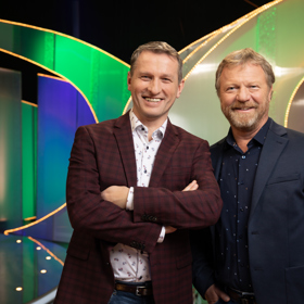 Vladimír Kořen moderuje společně s Marošem Kramárem pořad Zázraky přírody.