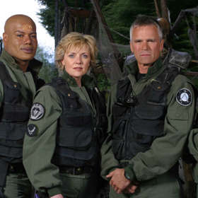 Druhou velkou rolí Richarda Deana Andersona je Jack O´Neill ze seriálu Hvězdná brána.