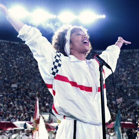 Whitney Houston: I wanna dance with somebody: Život a kariéra jedné z nejúspěšnějších interpretek populární hudby.