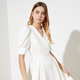 Dámské šaty Trendyol, 552 Kč