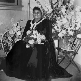 "Celá rasa je obvykle posuzována dle činu jednoho muže nebo ženy."