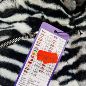 Na bundičku byla sleva 500 Kč. Ze 799 Kč na 299 Kč.