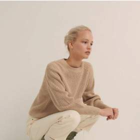 Hladký svetr Reserved, 599 Kč