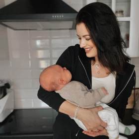 Modelka a zpěvačka Jitka Boho přivedla v říjnu na svět syna Tadeáše.