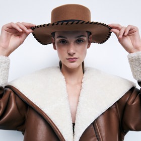 Vlněný klobouk. Reserved, 399 Kč