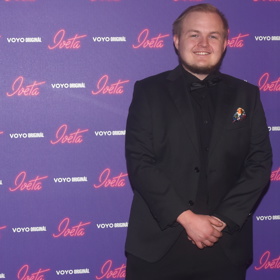 Artur si pochopitelně nenechal ujít první část seriálu Iveta.