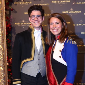 Manželům Adamczykovým to spolu náramně sluší.