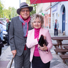 Jan Přeučil a Eva Hrušková letos v dubnu oslavili 19. výročí svatby.