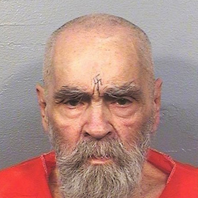 Charles Manson zemřel v listopadu 2017 ve věku 83 let. 
