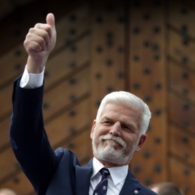 Prezident Petr Pavel zahájil svoji prezidentskou kampaň s typickým úsměvem na tváři.