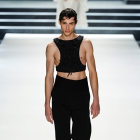 Modelové oblékly na přehlídce Dolce&Gabbana velmi odvážné kousky. 