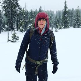 Vendula Pizingerová se v novém roce rozhodla zatočit s přebytečnými kily, přestala jíst pečivo a pod dohledem trenérky začne posilovat.