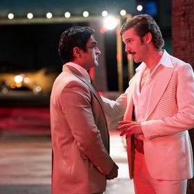 Představujeme vám Chippendales: Je to americký sen. Neboť kde jinde než v Americe by se dalo vydělat majlant striptýzem. Aby však úspěšná obchodní značka nepadla, je potřeba udělat těžká rozhodnutí.