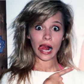 Nejdříve to byla úplně obyčejná mladá dívka z maloměsta. Pak se z Pamely Anderson stal sex symbol devadesátých let...