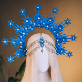 Originální koruna podobná modelu Ewy Farne. Carbickova Crowns, 4 466 Kč