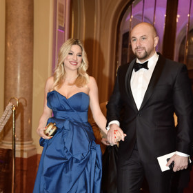 Moderátorka Eva Hecko Perkausová s manželem.