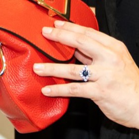 Moderátorka Miluška Bittnerová dostala od manžela k letošnímu Valentýnu prsten s velkými drahými kameny.