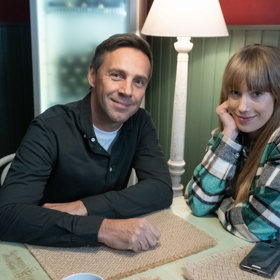 "Je neuvěřitelné, že i když jsem v Ulici nebyl téměř 5 let, spousta diváků mě má s Hynkem Urbanem spojeného více, než s jinými i třeba novějšími rolemi nebo seriály,“ říká Roman Vojtek.