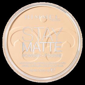 Výdrž make-upu umocní použití pudru. Vizážistka použila Stay Matte. Cena 149 Kč