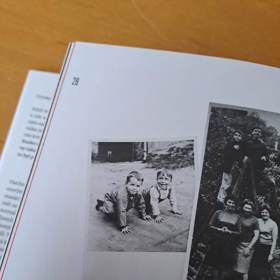 Na snímku Zdeněk se svým bratrem.