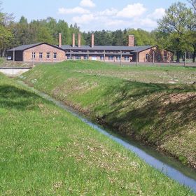 Táborová "sauna", kde docházelo k dezinfekci a odvšivení vězňů. 