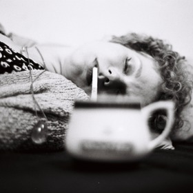 Fotografie kolegyně Anny Kameníkové, kterou Adam Vacula pořídil kolem čtvrté ráno v divadle.