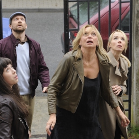 ...tou druhou je ortopedka Dana (Ivana Chýlková), která byla jeho milenkou dlouhých 40 let.