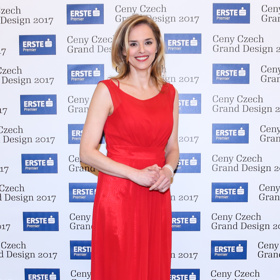 Moderátorka Světlana Witowská si štíhlou postavu udržuje drilem ve fitku.