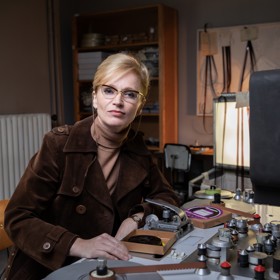 V seriálu Volha hraje režisérku Válovou, jejíž předobraz nevychází z žádné reálné postavy.