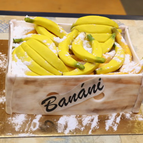 Ten vychází z reálné kauzy, kdy se v jednom ze supermarketů našel mezi banány kokain.