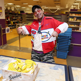 Marsell Bendig natáčí nový seriál TV Prima Banáni.