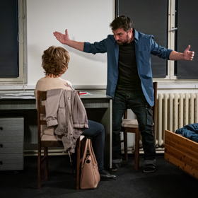 Přestože by teď potřeboval především podporu...