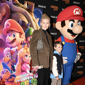 Vojta s maminkou rád vyjde do společnosti - třeba na premiéru nového animovaného filmu.