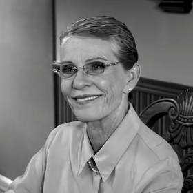 "Když si doma pustím Rolling Stones, zapomenu na to, že jsem stará."