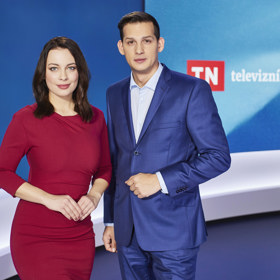 Moderátorka Veronika Petruchová tvoří v Televizních novinách dvojici s Martinem Čermákem.