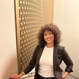 Jihoafrická zpěvačka Belinda Davids je považovaná za dvojnici Whitney Houston.