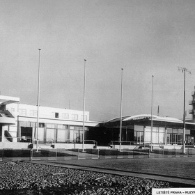 Letiště Praha-Ruzyně v roce 1937.