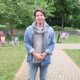 A takhle si herce Marka Němce představuje bez vousů náš grafik.