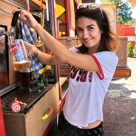 Pavla Dostálová se objevila také v seriálu Hasiči.