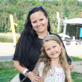 Maminka Mirka je na talentovanou dceru pyšná.