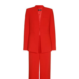 Nápadité zapínání a výrazný odstín najdete i v nabídce značky C&A. Cena 110 euro