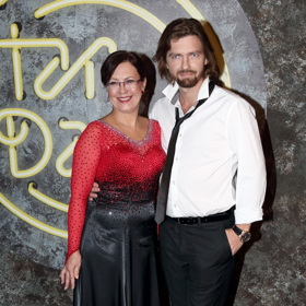 MUDr. Kateřina Cajthamlová v roce 2015 tančila i v soutěži StarDance. Jejím partnerem byl Petr Čadek. 