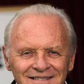 Herecká legenda Anthony Hopkins má podle Petra Jákla zájem o judo.
