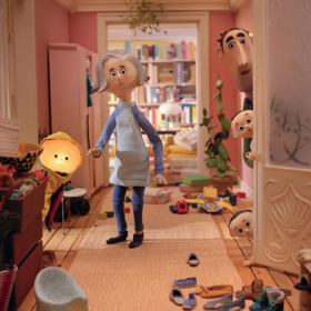 Tonda, Slávka a kouzelné světlo: Tonda se stydí za to, jaký je - už od narození totiž svítí. Nikam nechodí a prakticky žije jenom ve svém pokoji. To se změní, když se do jeho domu přistěhuje Slávka, střelená brýlatá holka s “kouzelnou” baterkou...