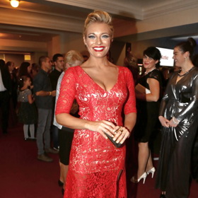 Lucie Borhyová je přes dvacet let nejpopulárnější moderátorkou v ČR.