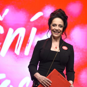 Zpěvačka Lucie Bílá vysvětluje Lifee.cz, jak to má se sociálními sítěmi.