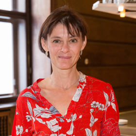 Podobným typem je herečka Klára Trojanová, exmanželka Ivana Trojana.