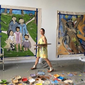 Lucy Liu si už vyzkoušela z výtvarného umění kdeco. Díky svým malbám prý přichází na kloub věcem, které se na ní v dětství podepsaly.