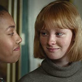 Všechen ten báječnej život: Šestnáctiletá Helga si naplánovala sebevraždu. Časem ale zjistí, že je spousta důvodů, proč žít dál...